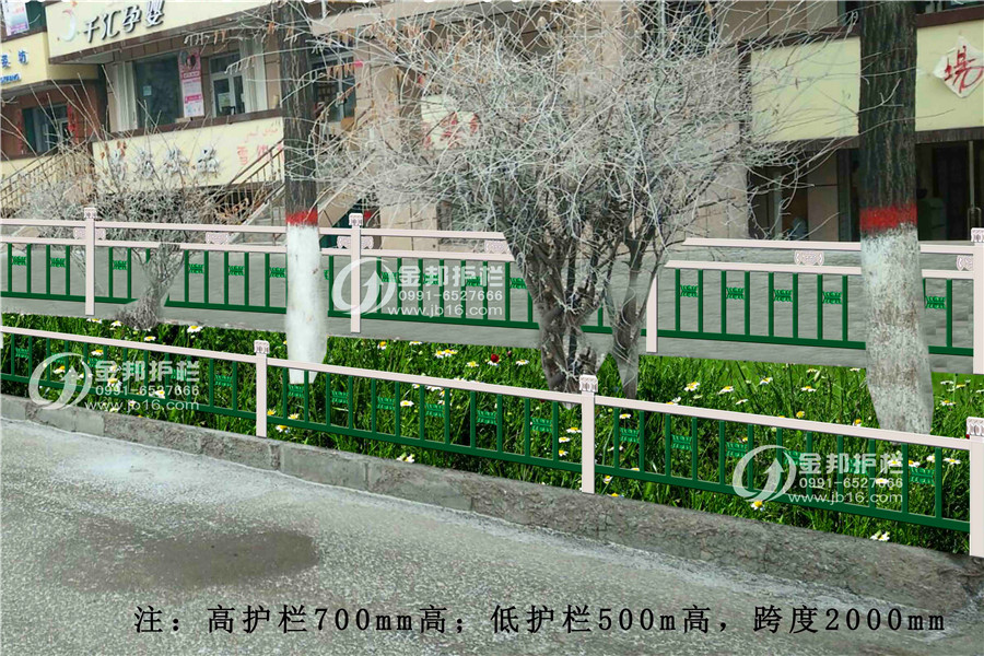 草坪護(hù)欄-020